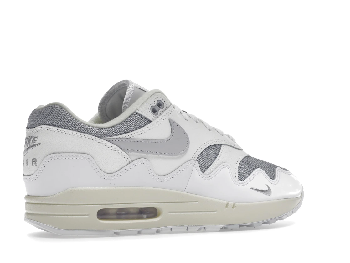 Vue 34 de Nike Air Max 1 Patta Waves White