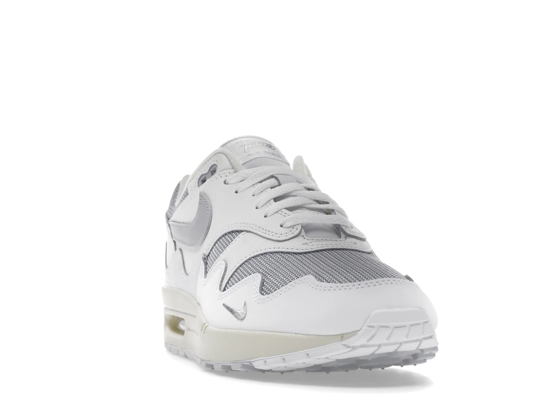 Vue 8 de Nike Air Max 1 Patta Waves White