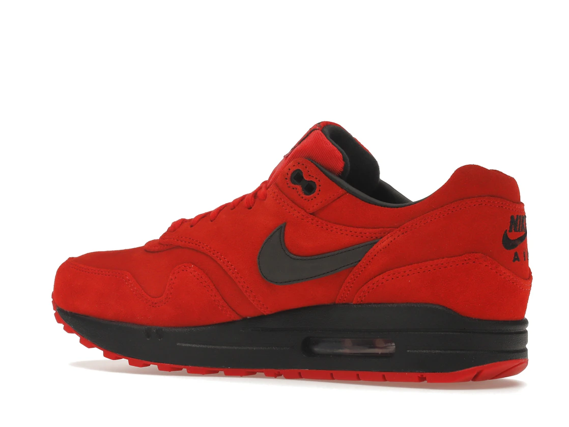 Vue 22 de Nike Air Max 1 Pimento