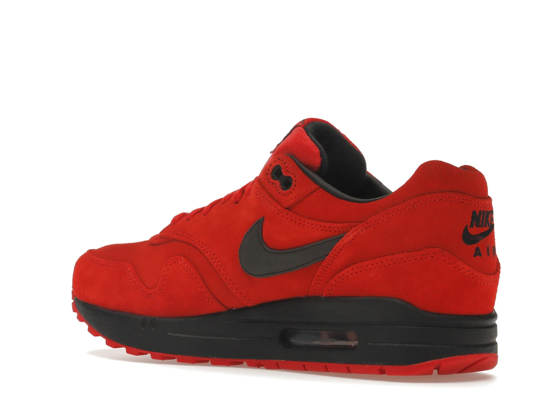 Vue 23 de Nike Air Max 1 Pimento
