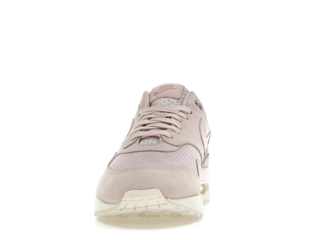 Vue 11 de Nike Air Max 1 Pinnacle Arctic Pink