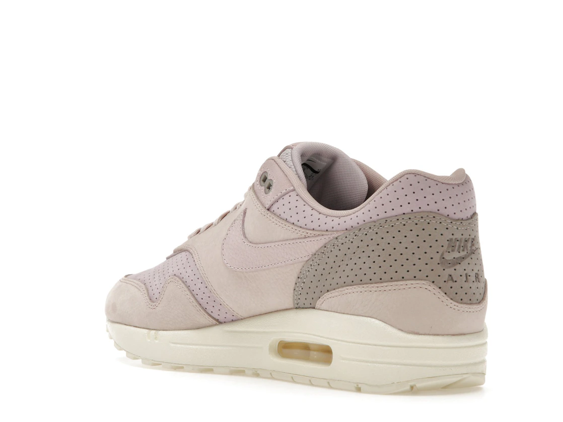 Vue 24 de Nike Air Max 1 Pinnacle Arctic Pink