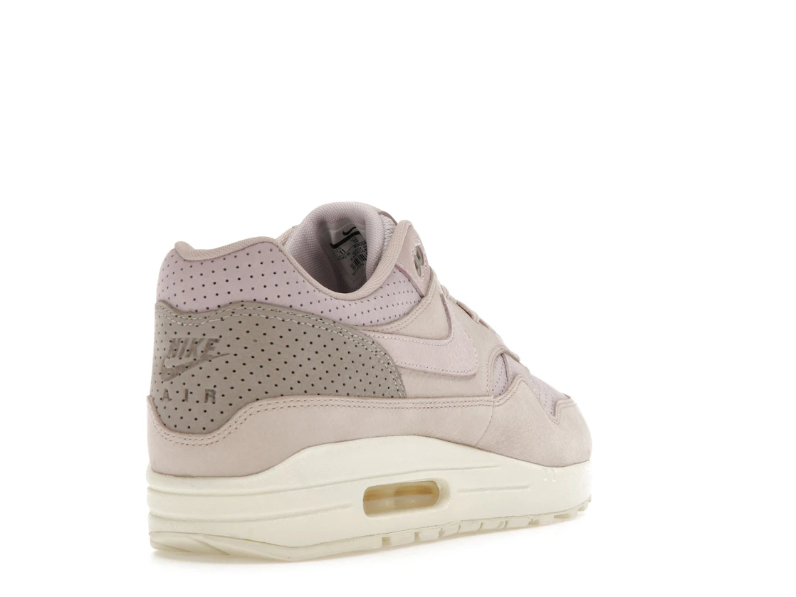 Vue 31 de Nike Air Max 1 Pinnacle Arctic Pink