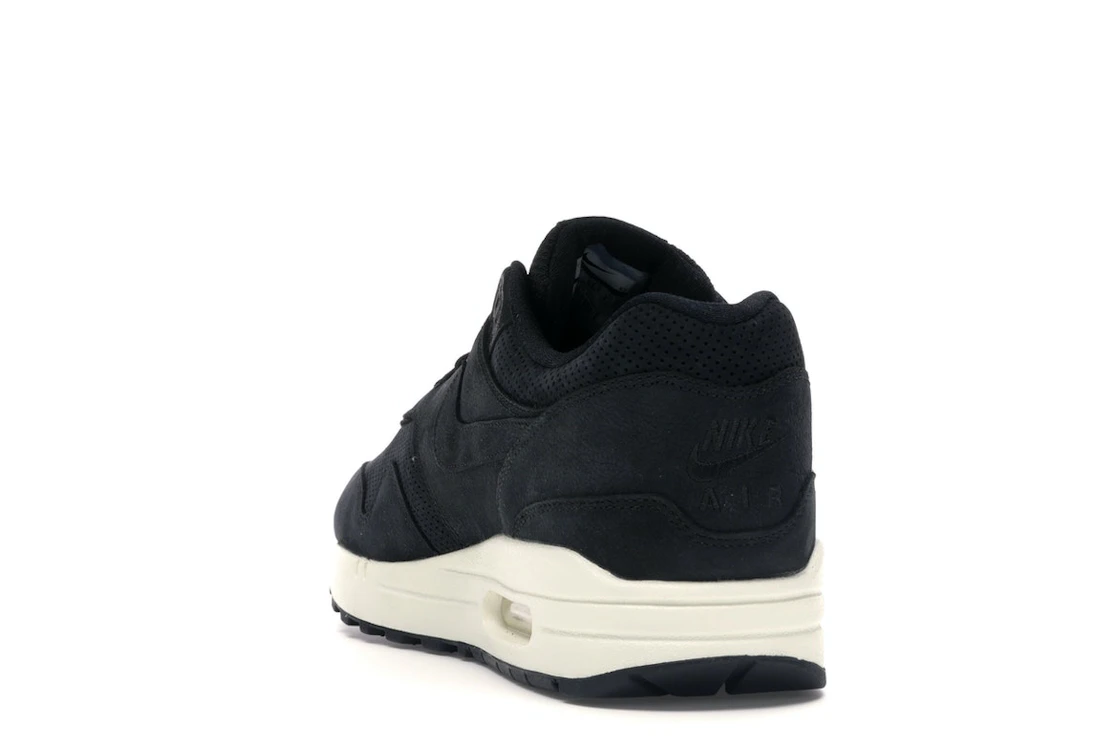 Vue 26 de Nike Air Max 1 Pinnacle Black 