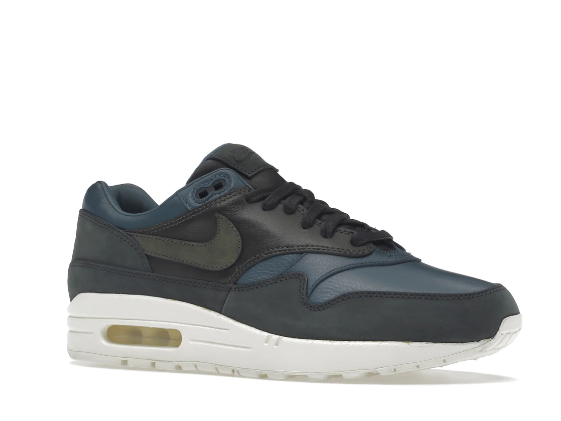Vue 4 de Nike Air Max 1 Pinnacle Iced Jade