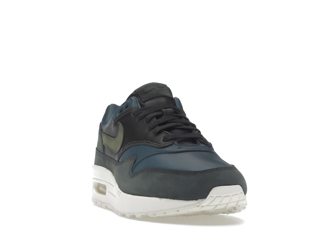 Vue 8 de Nike Air Max 1 Pinnacle Iced Jade
