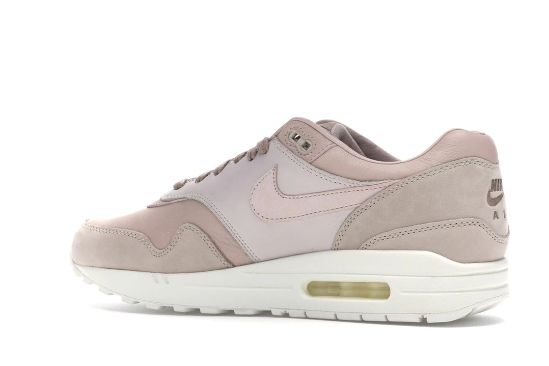 Vue 22 de Nike Air Max 1 Pinnacle Sand