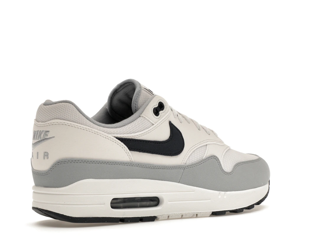 Vue 33 de Nike Air Max 1 Platinum Tint Dark Obsidian