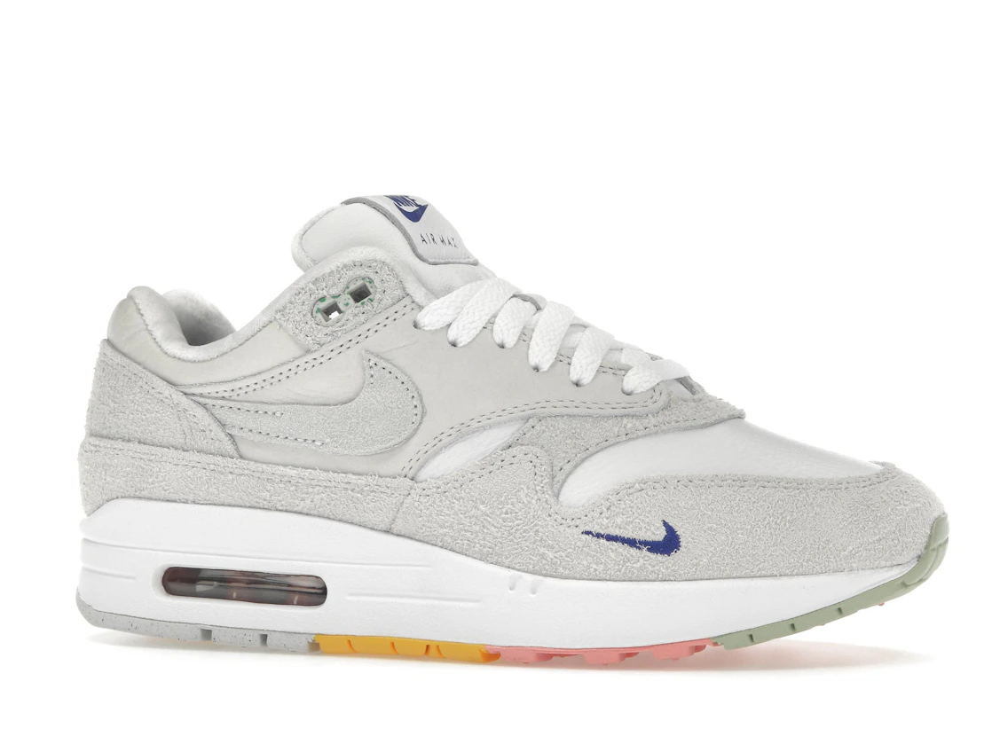 Vue 3 de Nike Air Max 1 Pom Pom Polka Dots 