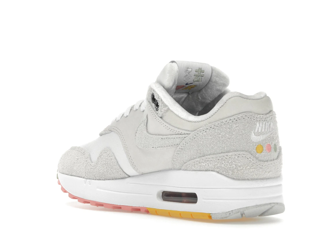 Vue 24 de Nike Air Max 1 Pom Pom Polka Dots 