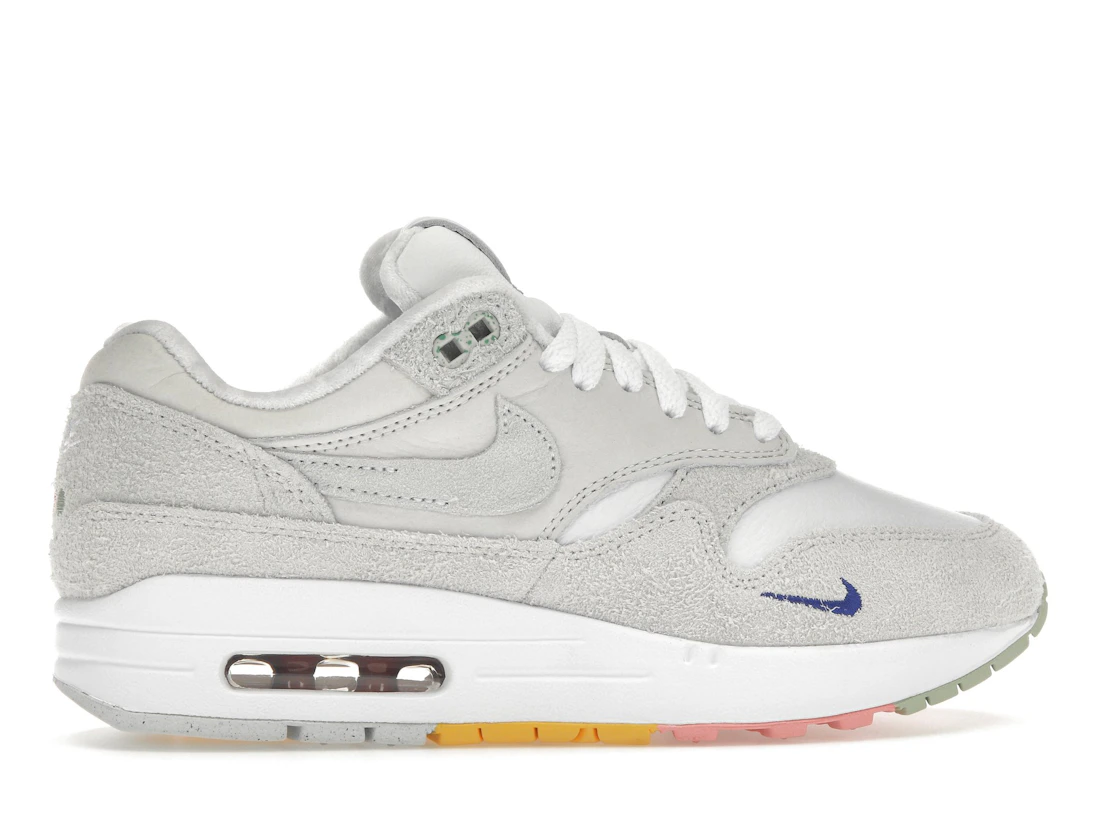 Vue 36 de Nike Air Max 1 Pom Pom Polka Dots 