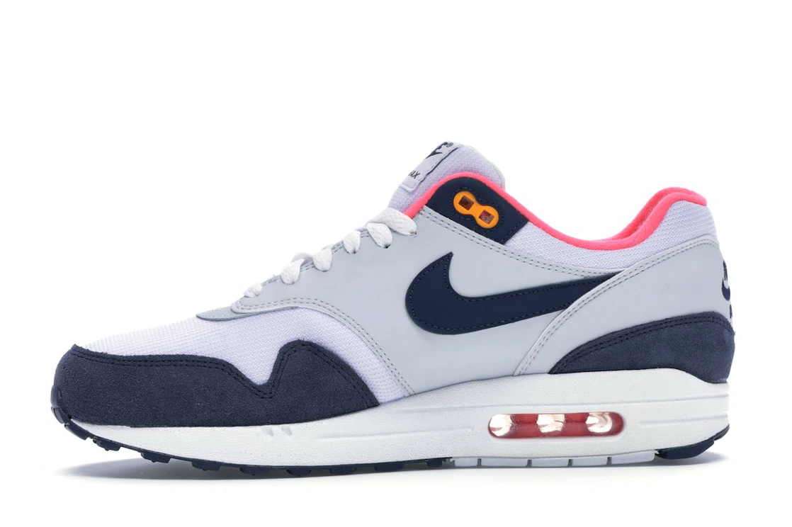 Vue 18 de Nike Air Max 1 Pure Platinum Midnight Navy Racer Pink 