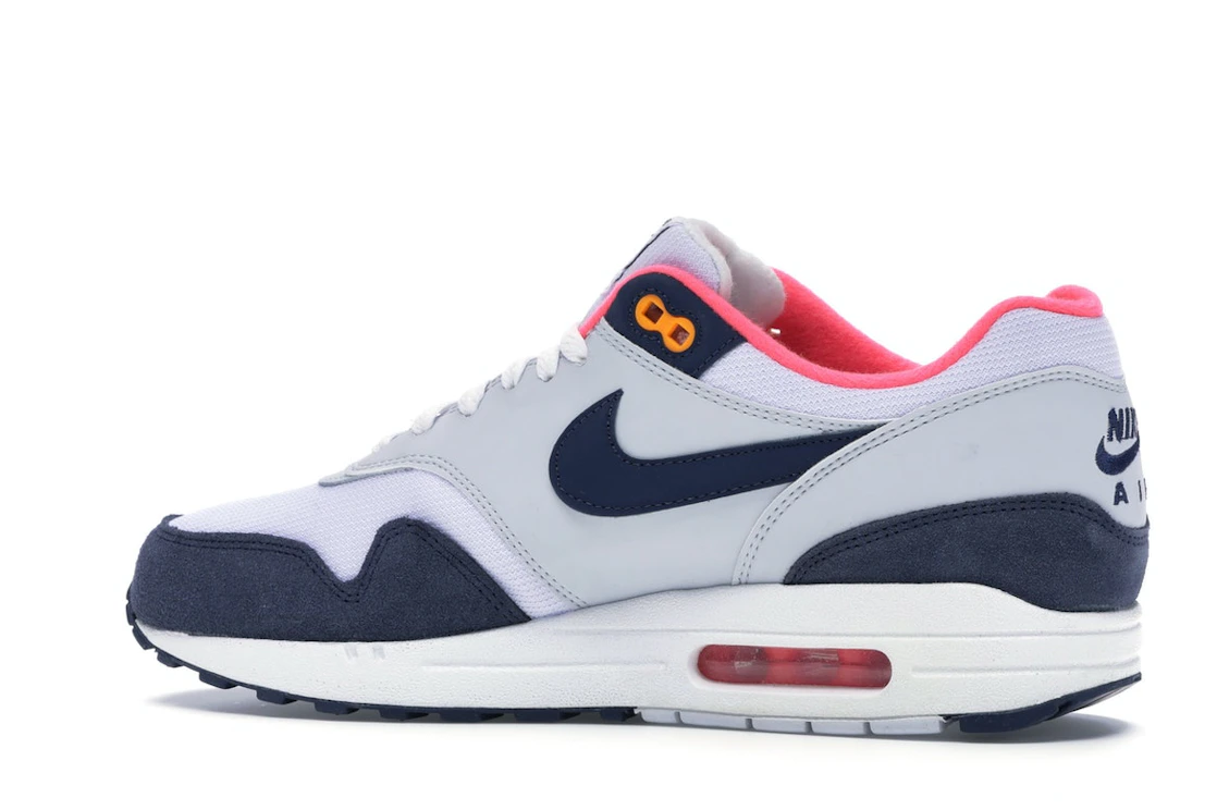 Vue 21 de Nike Air Max 1 Pure Platinum Midnight Navy Racer Pink 