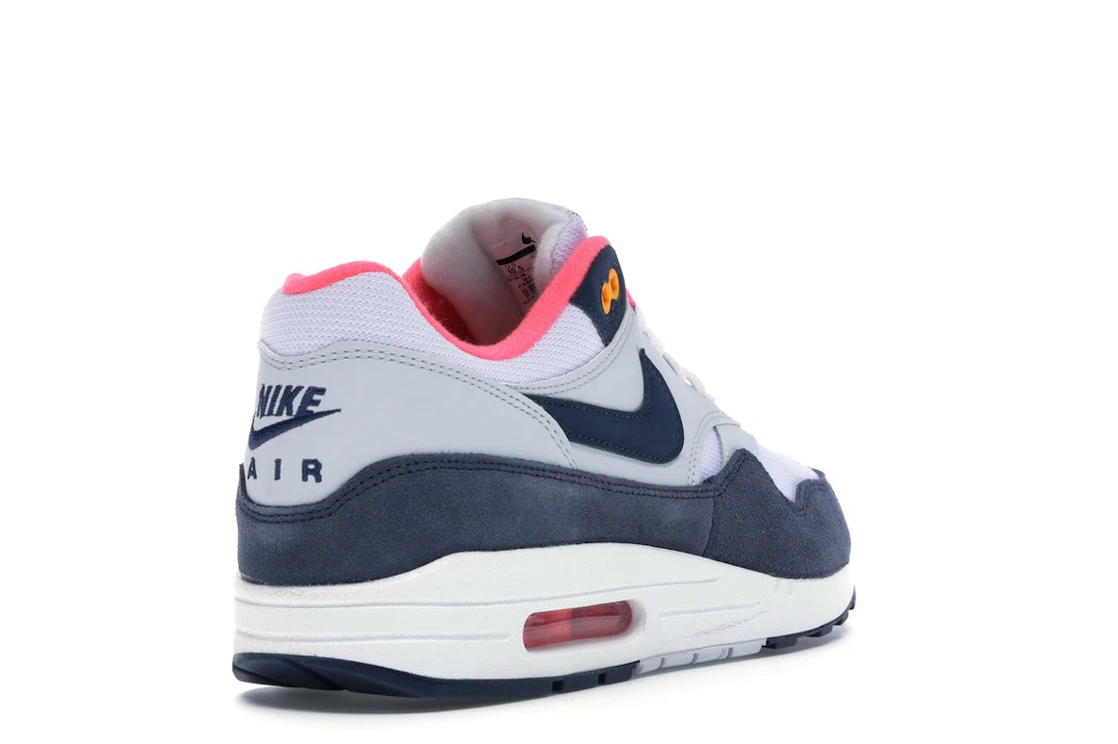 Vue 31 de Nike Air Max 1 Pure Platinum Midnight Navy Racer Pink 