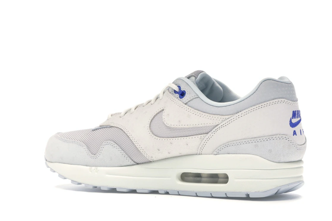 Vue 22 de Nike Air Max 1 Pure Platinum Racer Blue