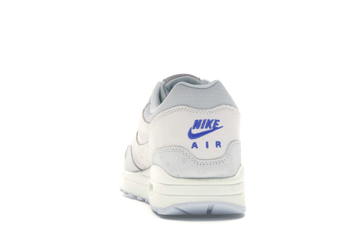 Vue 27 de Nike Air Max 1 Pure Platinum Racer Blue