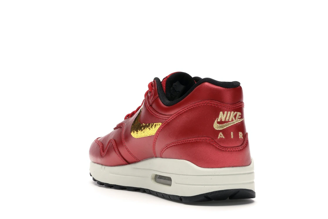 Vue 25 de Nike Air Max 1 Red Gold Sequin 