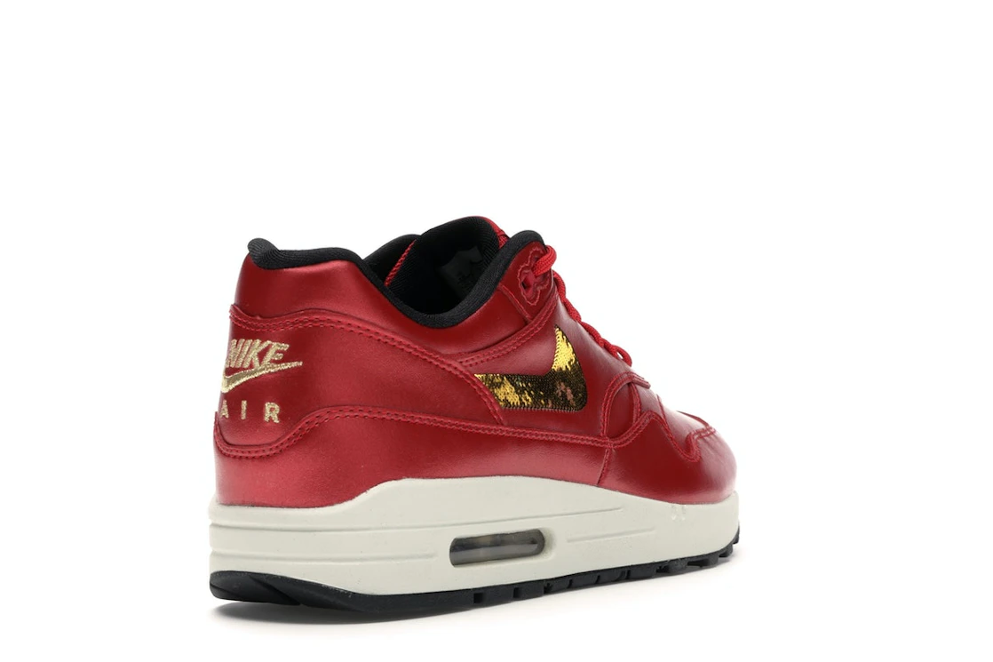 Vue 31 de Nike Air Max 1 Red Gold Sequin 