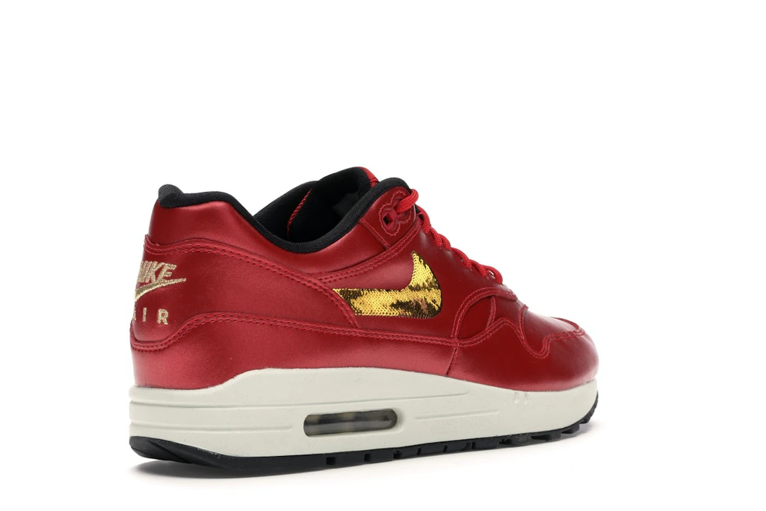 Vue 32 de Nike Air Max 1 Red Gold Sequin 