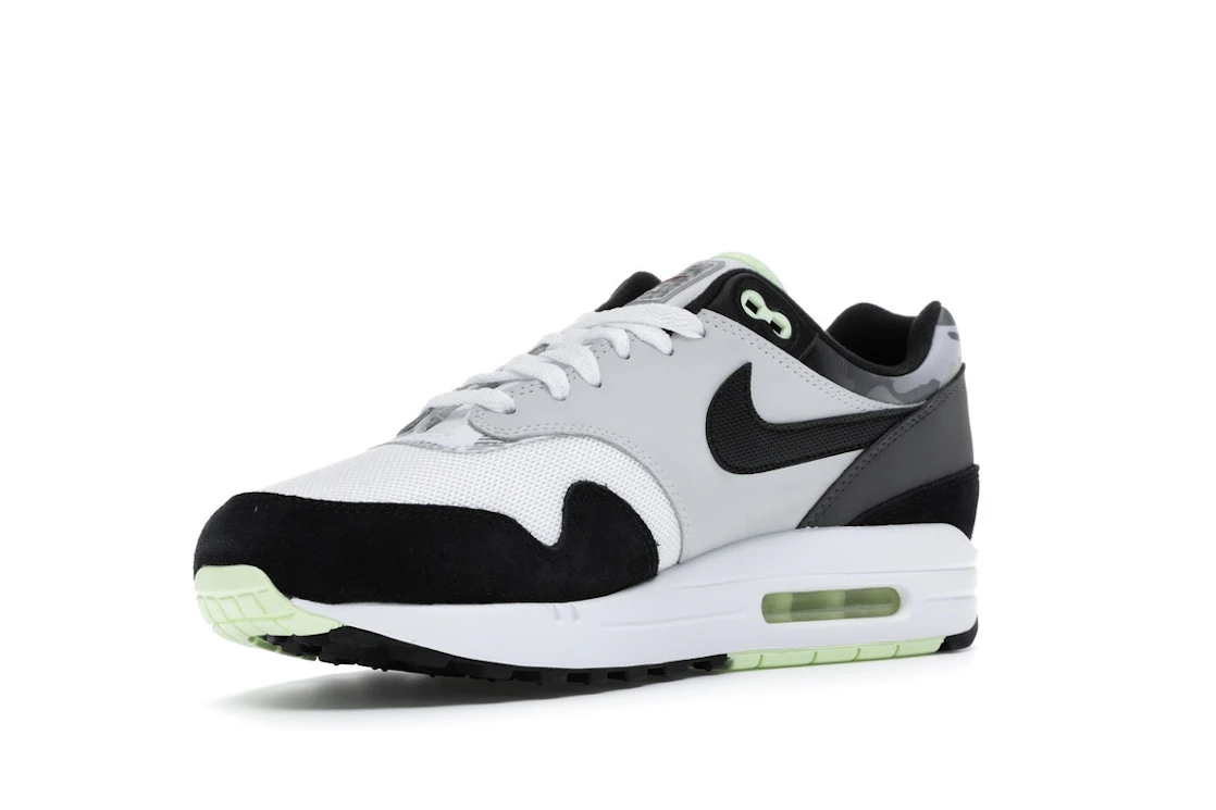 Vue 15 de Nike Air Max 1 Remix
