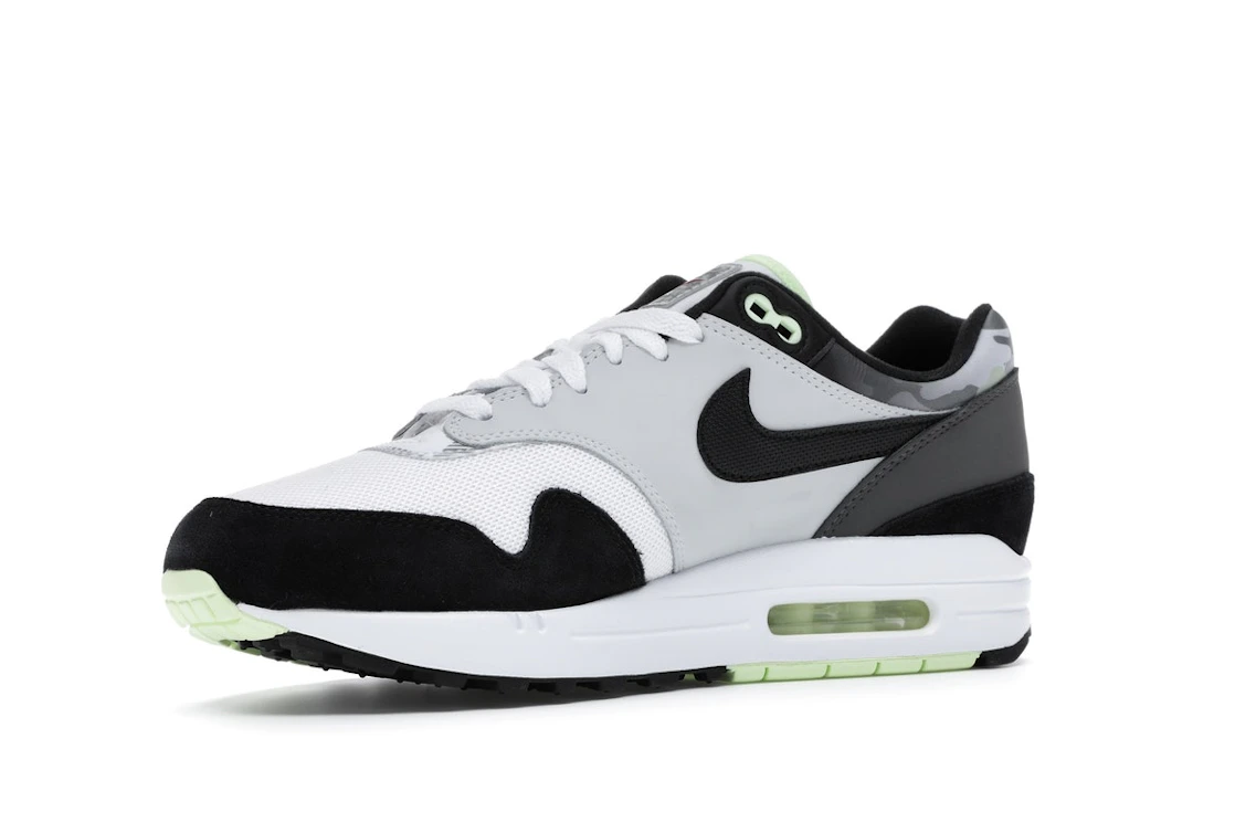 Vue 16 de Nike Air Max 1 Remix