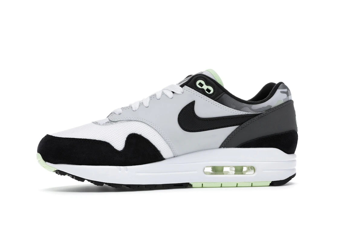 Vue 18 de Nike Air Max 1 Remix