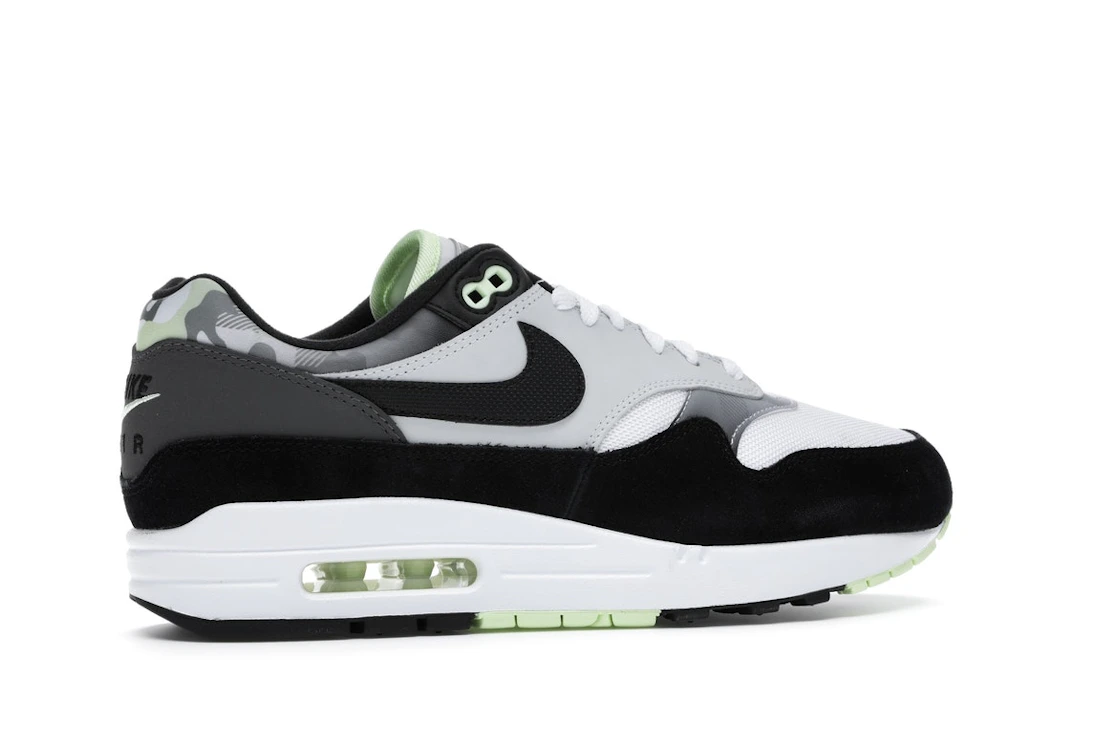 Vue 35 de Nike Air Max 1 Remix