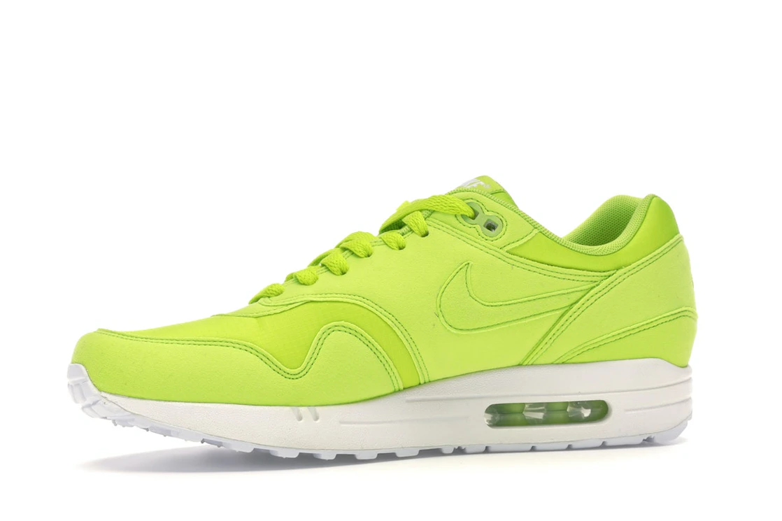 Vue 17 de Nike Air Max 1 Ripstop Pack Green