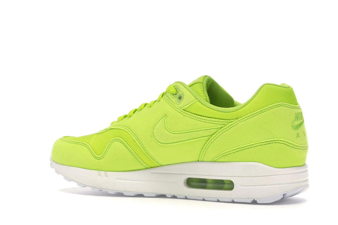 Vue 22 de Nike Air Max 1 Ripstop Pack Green