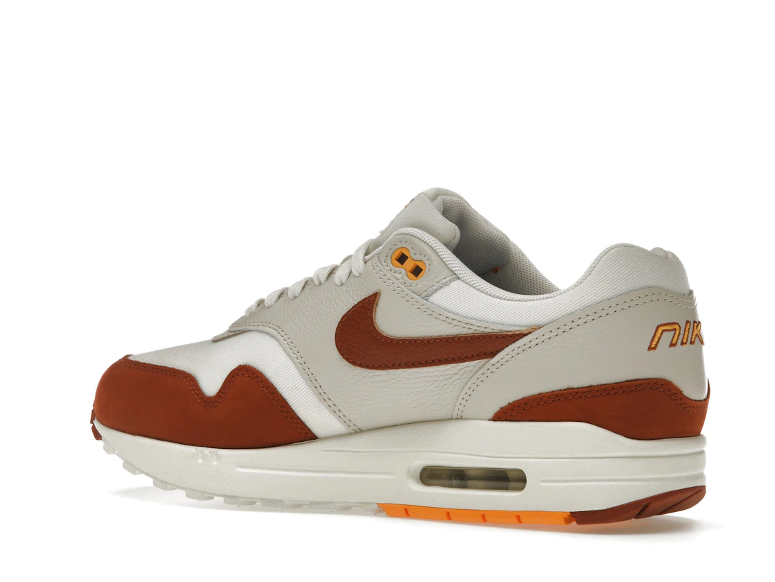Vue 22 de Nike Air Max 1 Rugged Orange 