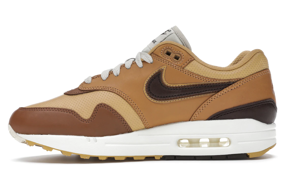 Vue 19 de Nike Air Max 1 SNKRS Day Brown