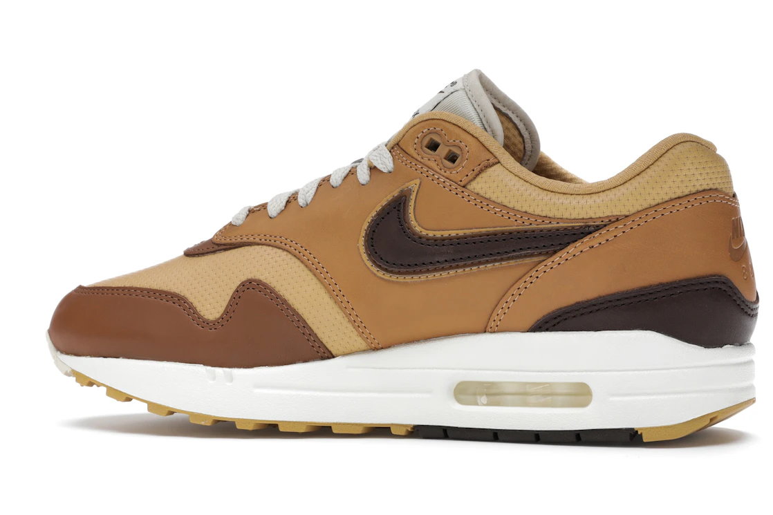 Vue 21 de Nike Air Max 1 SNKRS Day Brown