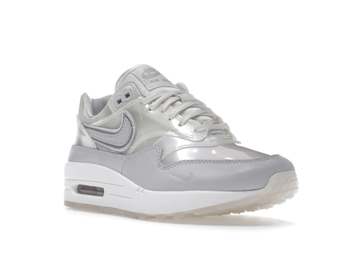 Vue 6 de Nike Air Max 1 SNKRS Day White 