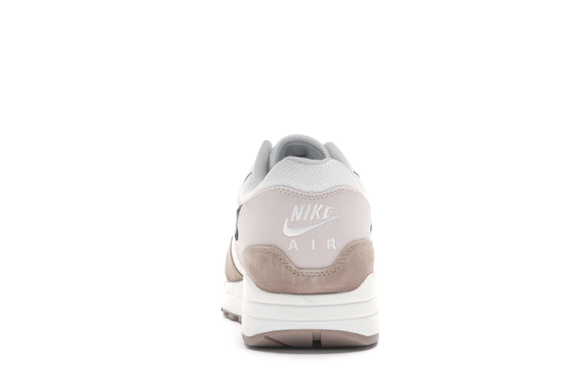 Vue 28 de Nike Air Max 1 Sand Black