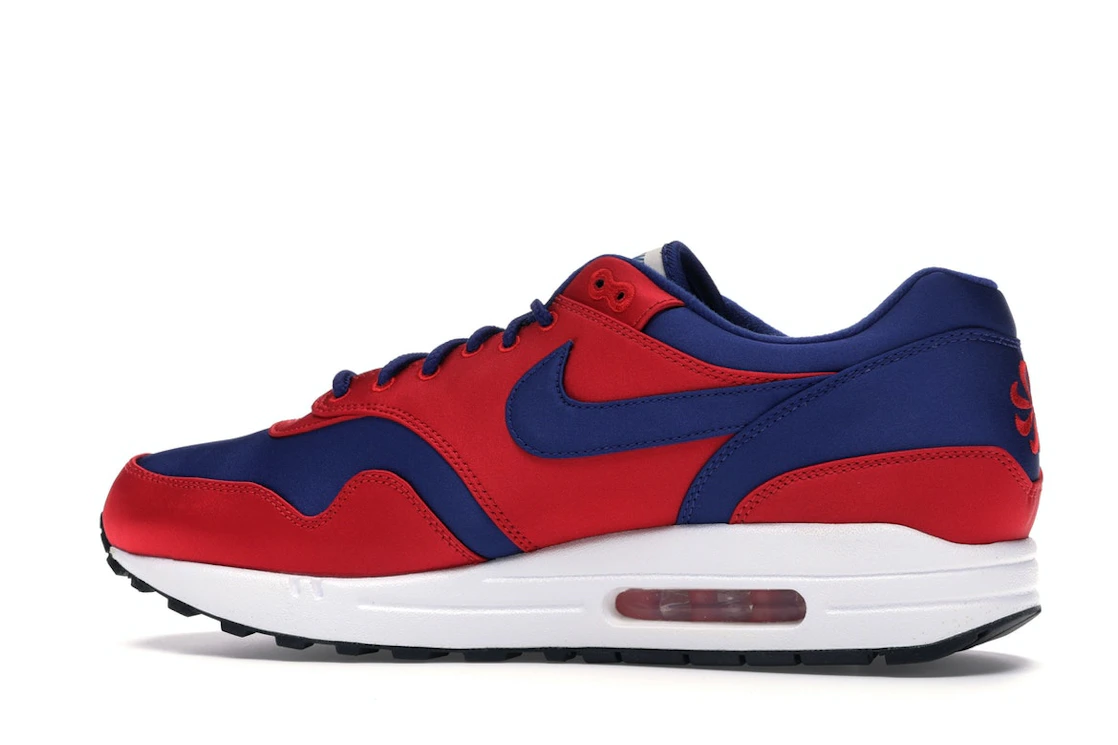 Vue 21 de Nike Air Max 1 Satin University Red Deep Royal Blue