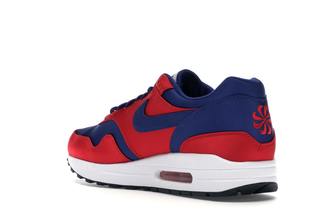 Vue 24 de Nike Air Max 1 Satin University Red Deep Royal Blue