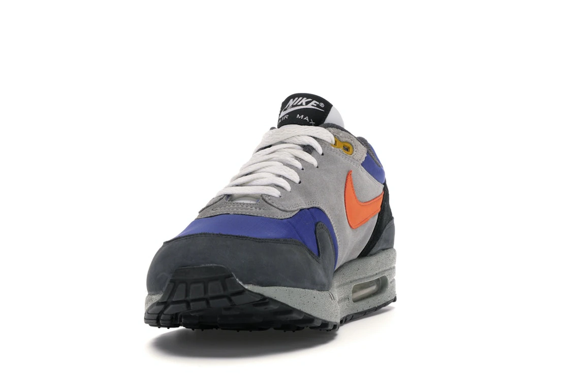 Vue 12 de Nike Air Max 1 Skulls Pack (Royal)