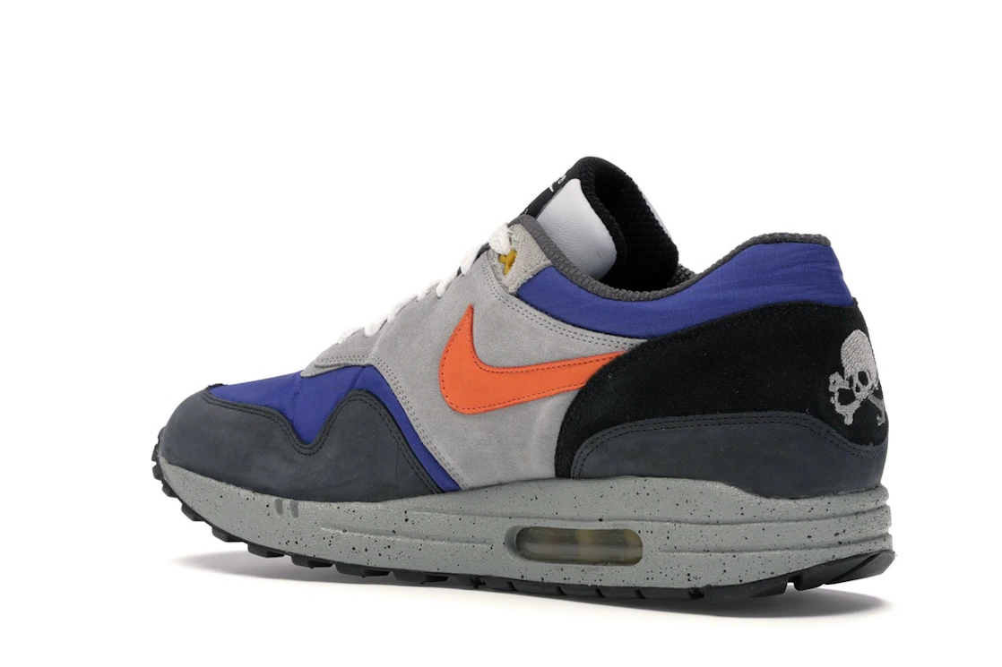 Vue 23 de Nike Air Max 1 Skulls Pack (Royal)