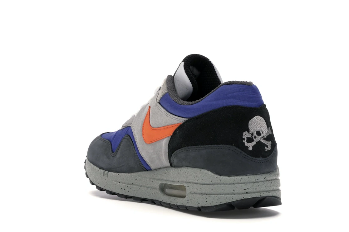 Vue 25 de Nike Air Max 1 Skulls Pack (Royal)