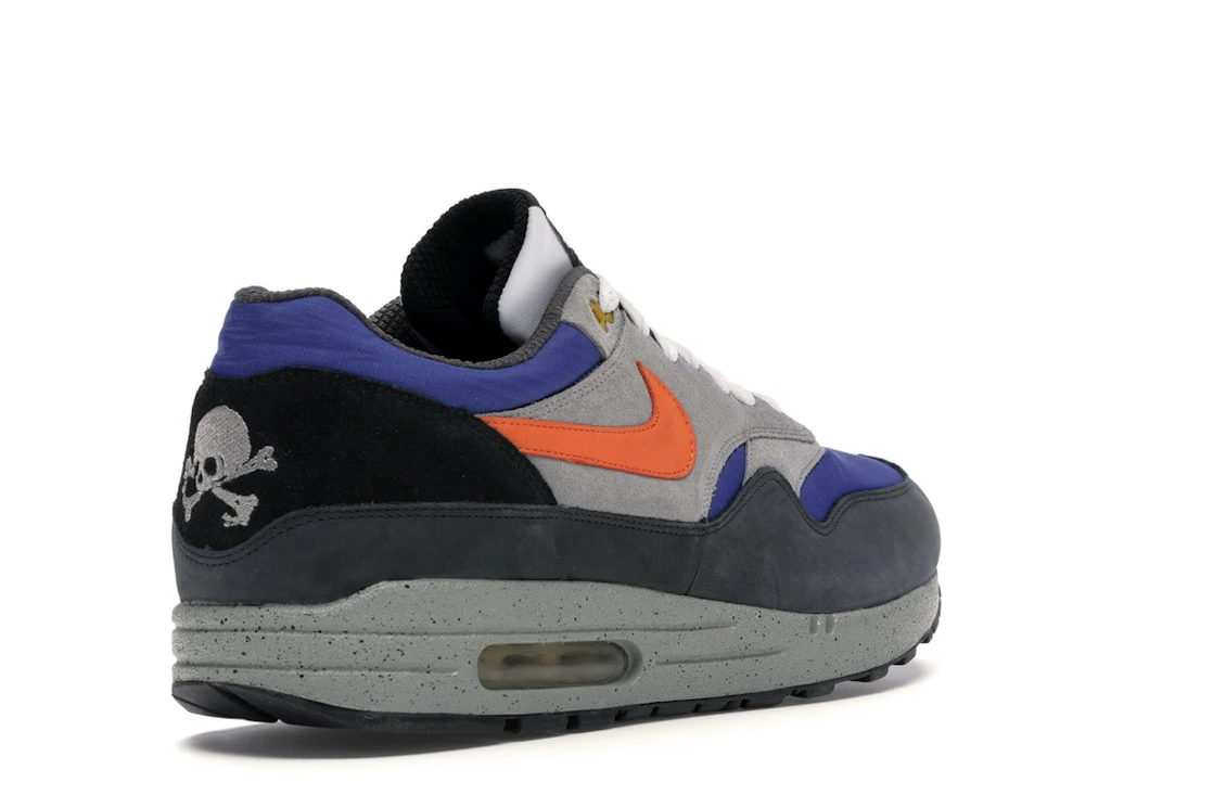 Vue 32 de Nike Air Max 1 Skulls Pack (Royal)