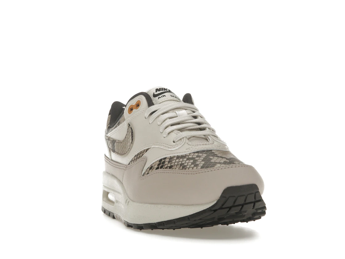 Vue 8 de Nike Air Max 1 Snakeskin Light Orewood Brown 