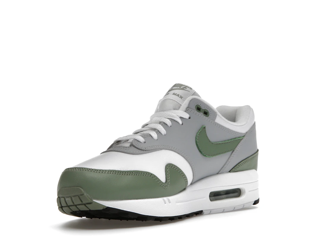 Vue 14 de Nike Air Max 1 Spiral Sage