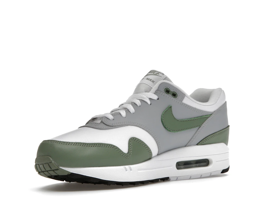 Vue 15 de Nike Air Max 1 Spiral Sage