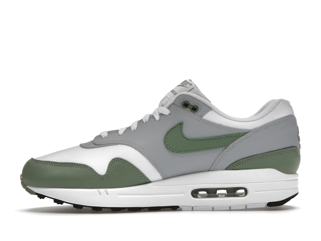 Vue 19 de Nike Air Max 1 Spiral Sage