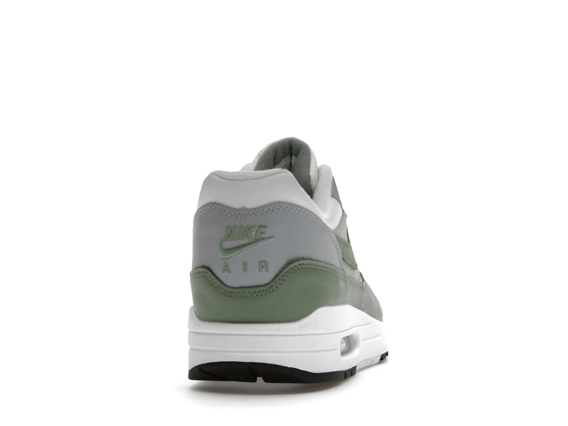 Vue 29 de Nike Air Max 1 Spiral Sage