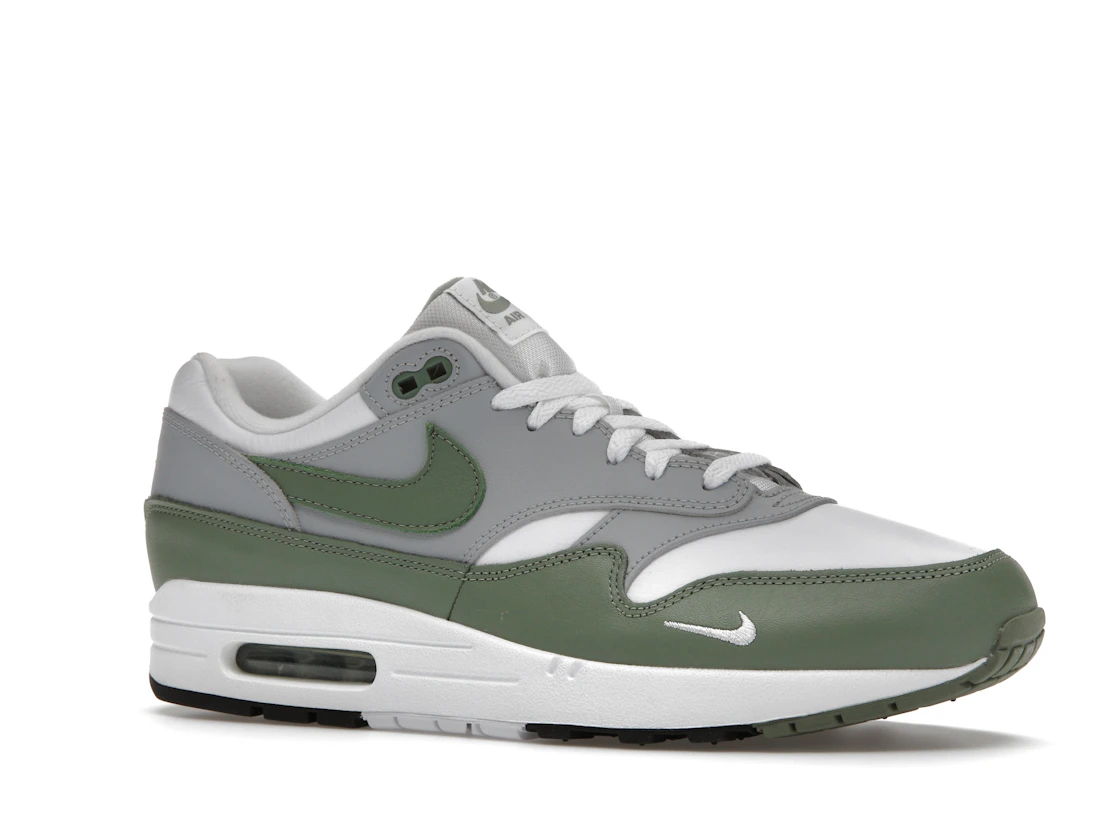 Vue 4 de Nike Air Max 1 Spiral Sage
