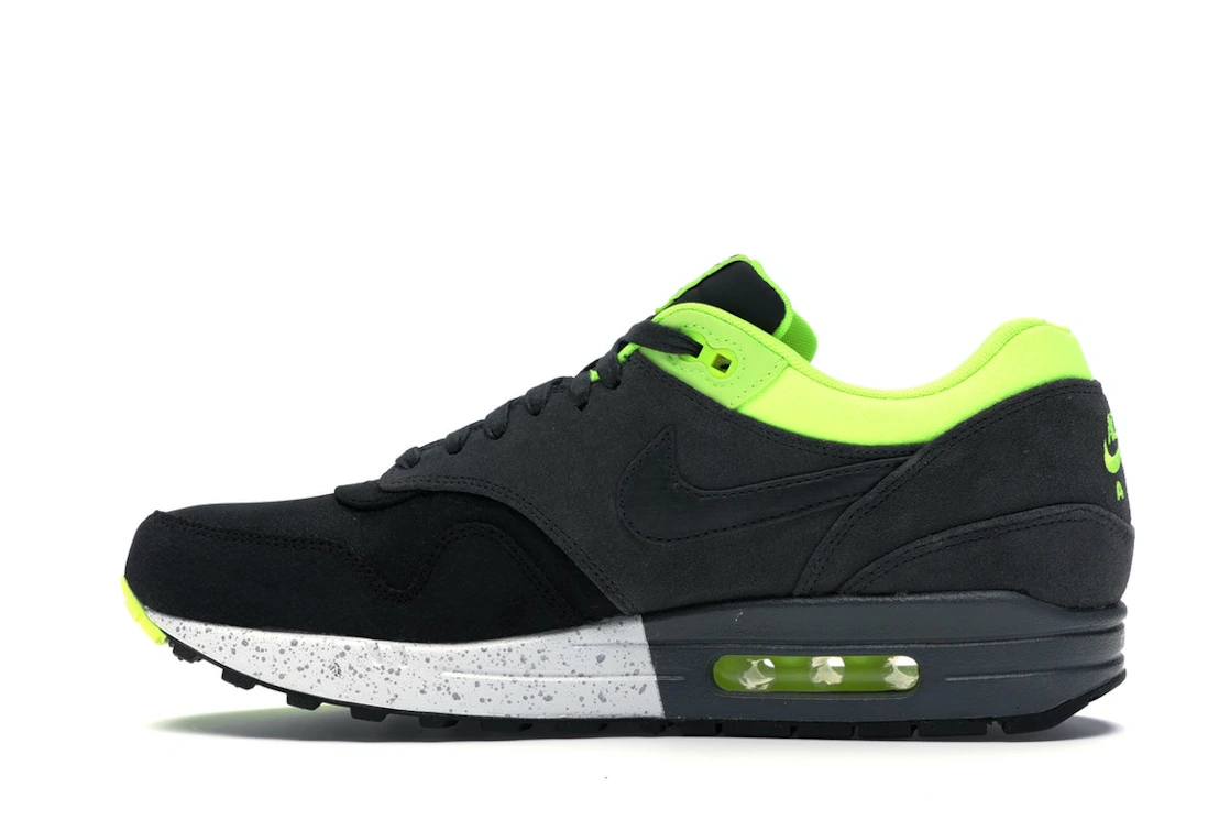 Vue 20 de Nike Air Max 1 Split Black Volt
