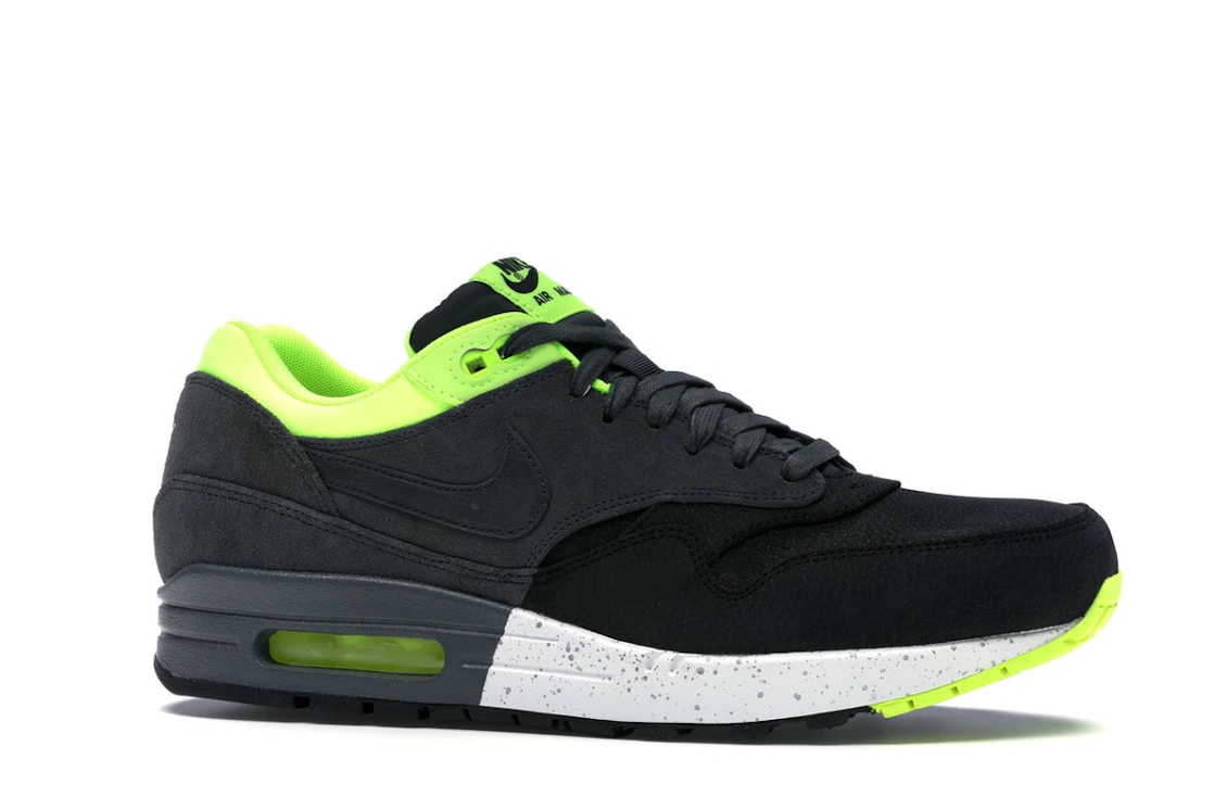 Vue 3 de Nike Air Max 1 Split Black Volt