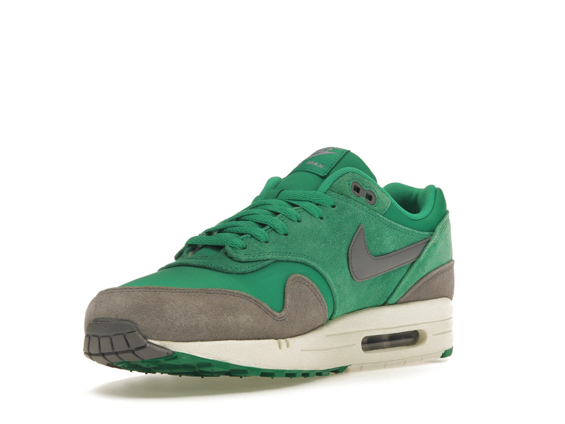 Vue 14 de Nike Air Max 1 Stadium Green
