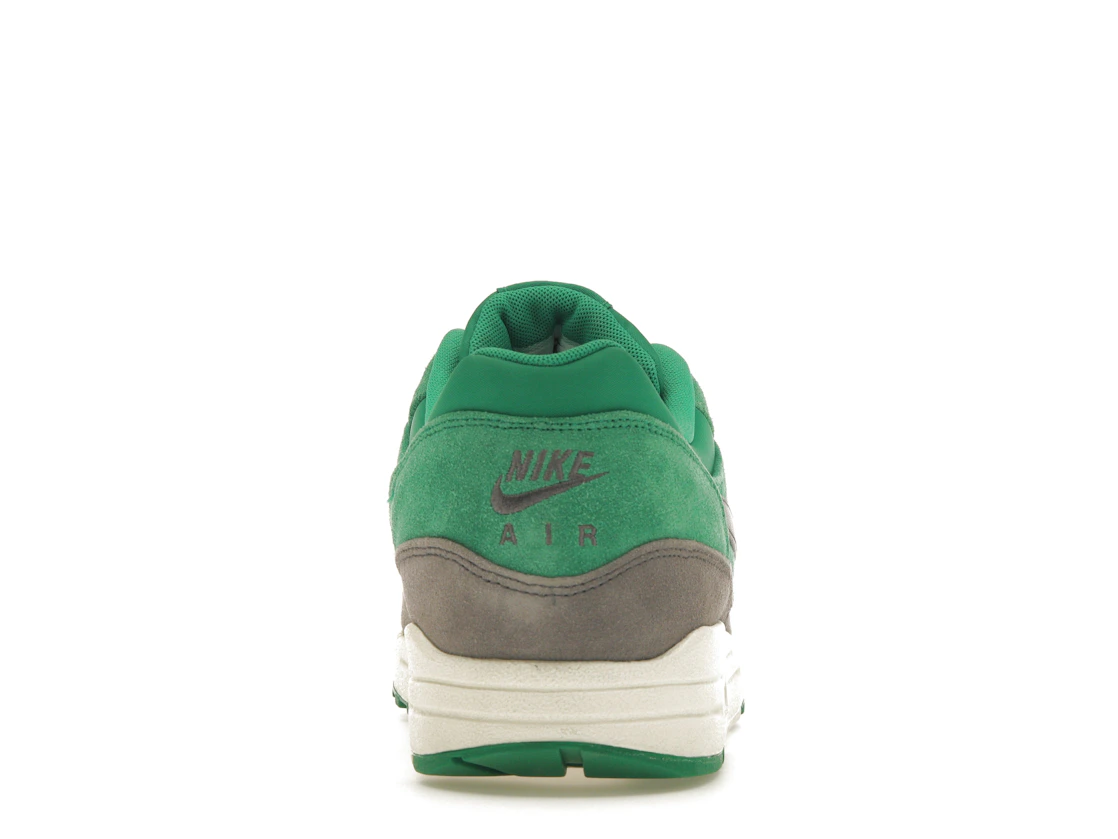 Vue 28 de Nike Air Max 1 Stadium Green